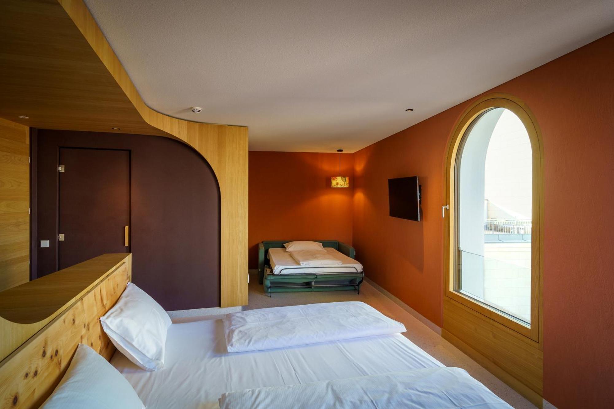 Hotel La Briosa Bolzano Bagian luar foto
